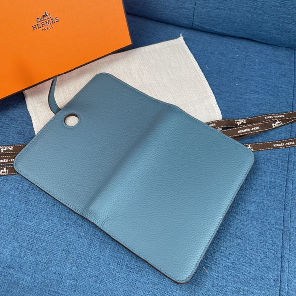 エルメス財布コピー着用イメージ